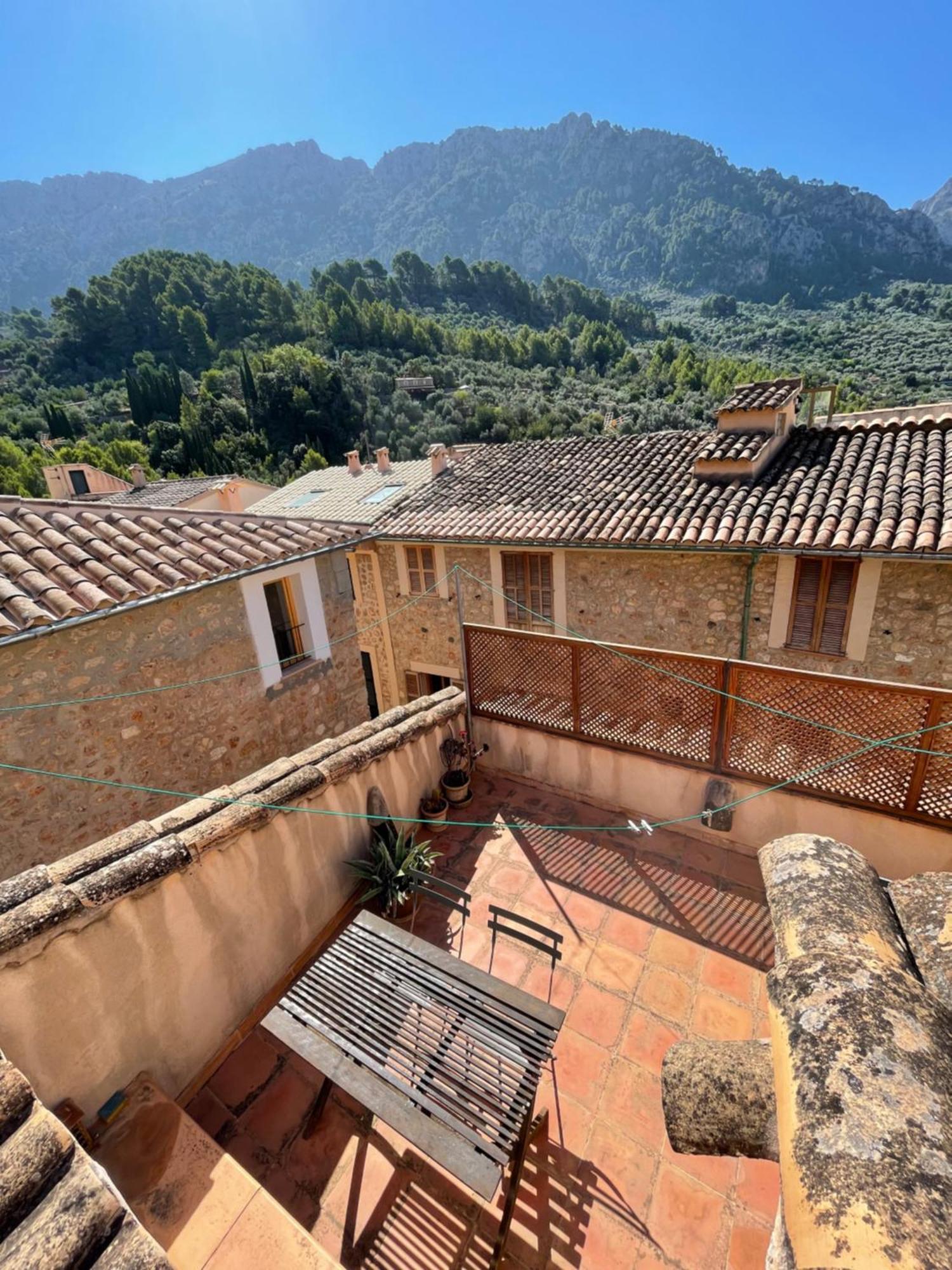Encantadora Casita En El Centro De Fornalutx Luaran gambar